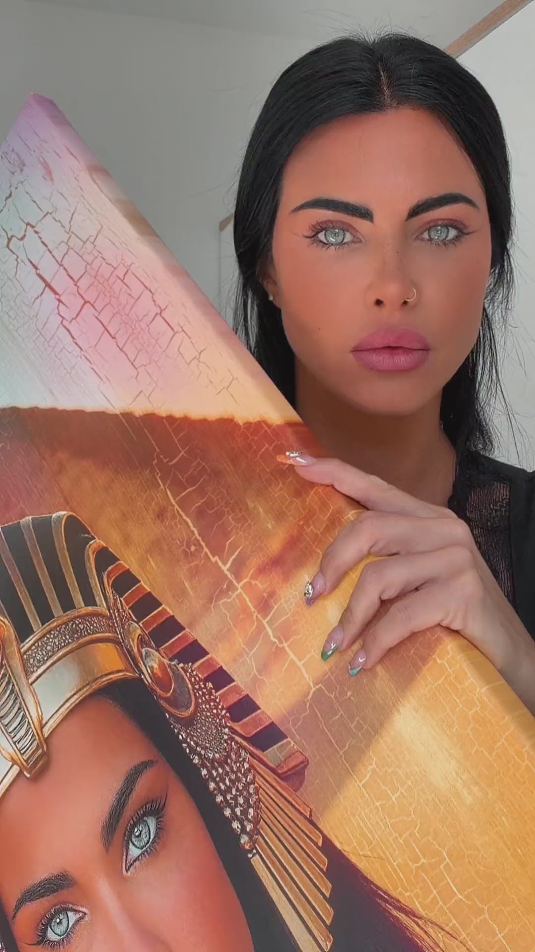 Cleopatra Canvas – Featuring Stella Versini – Video